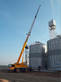 Jeřáb Liebherr 1030/2 4x4x4